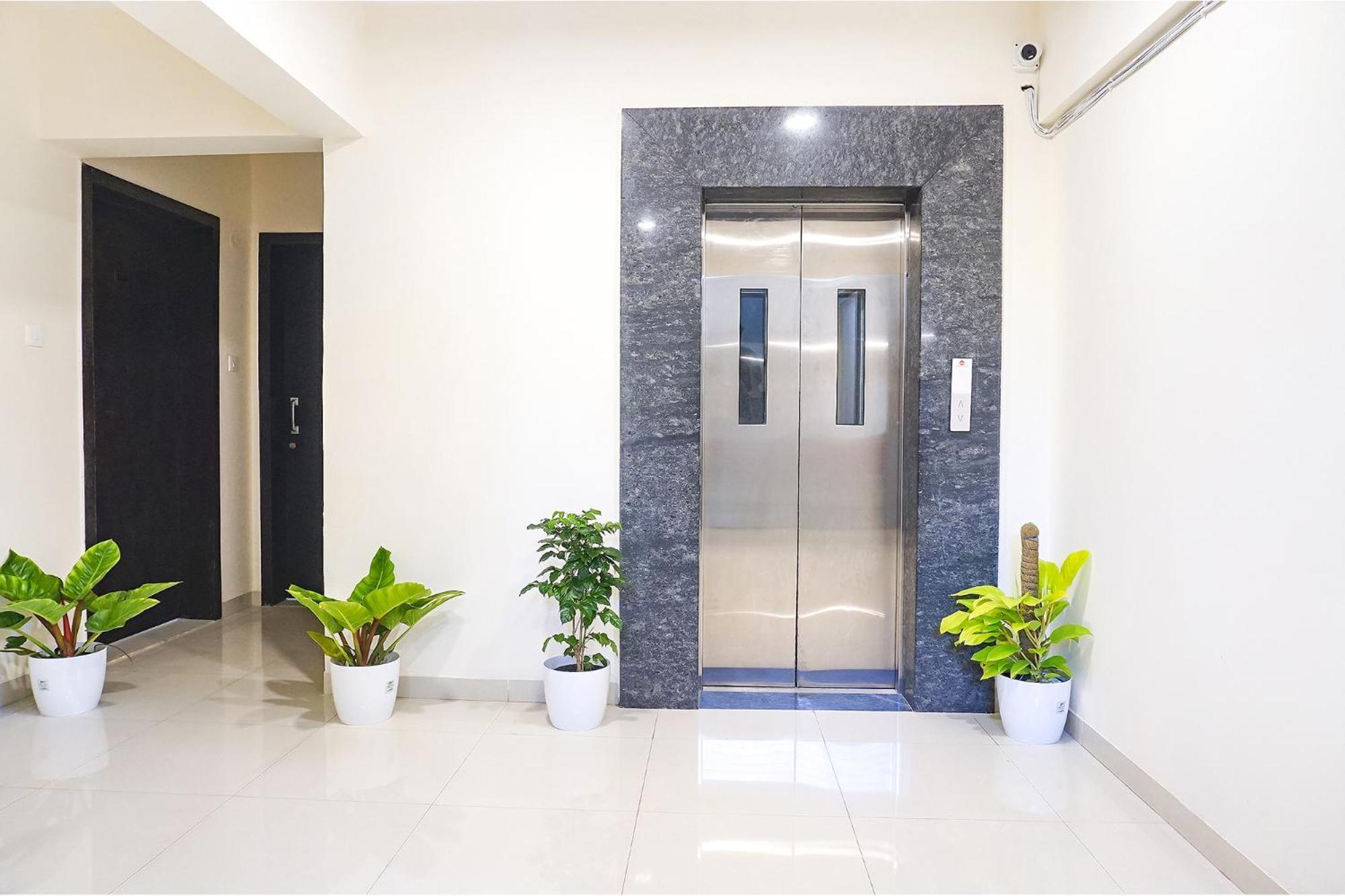 Fabhotel Majestic Luxurious - Nr Rajaram Bhiku Pathare Stadium Pune Exterior foto